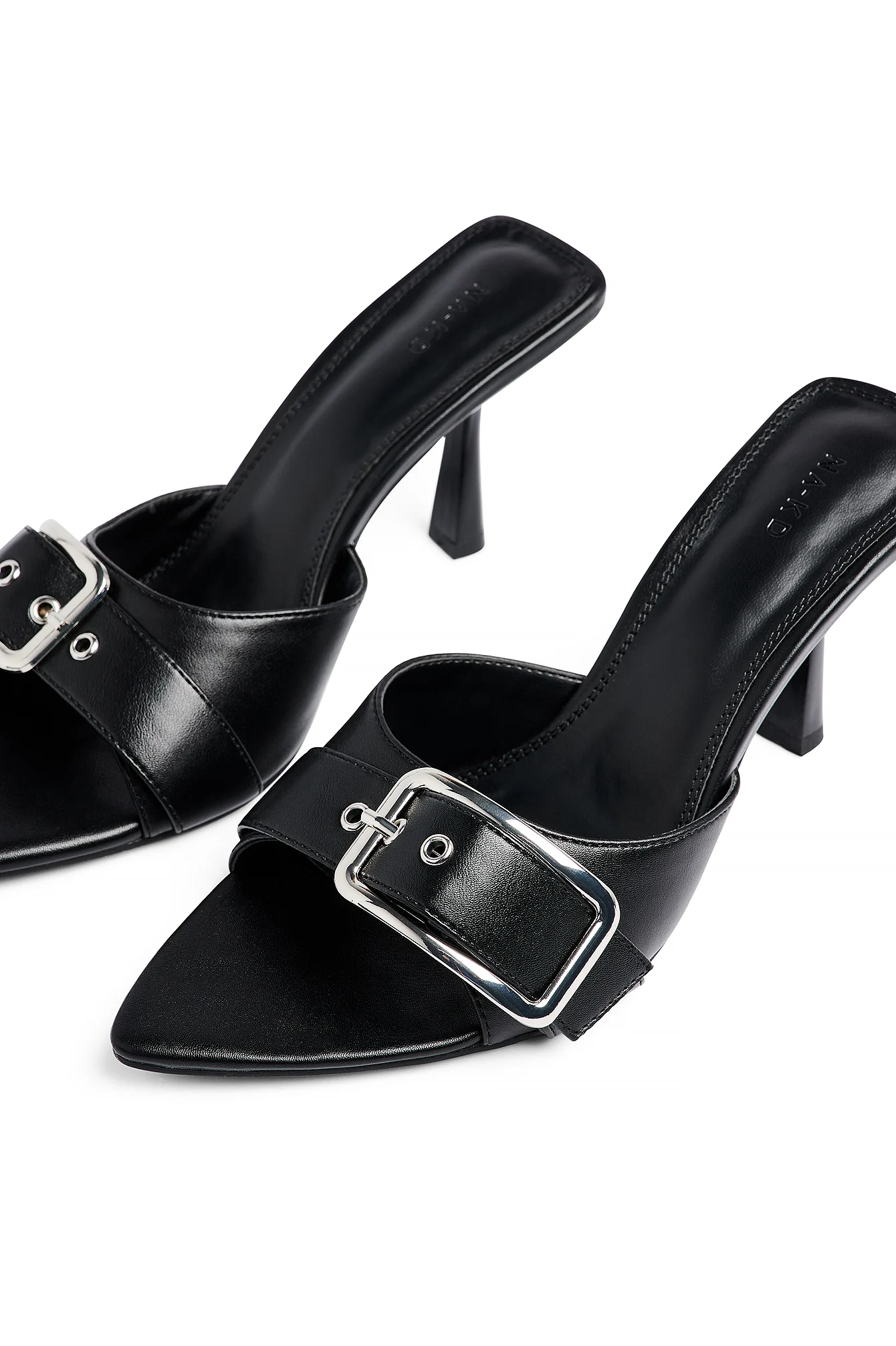 Pointy Toe Buckle Detail Heels