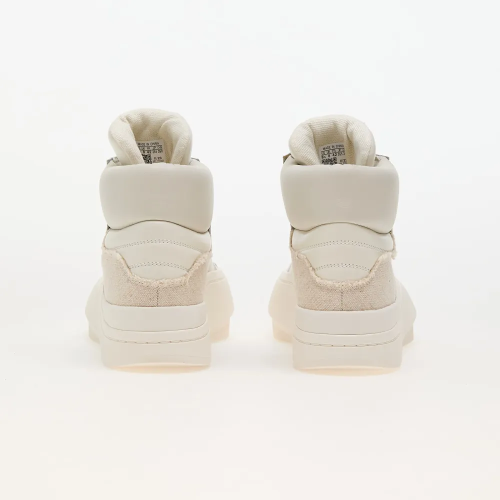 Y-3 Centennial High Supplier Colour Off Crew IG4082 / weiss