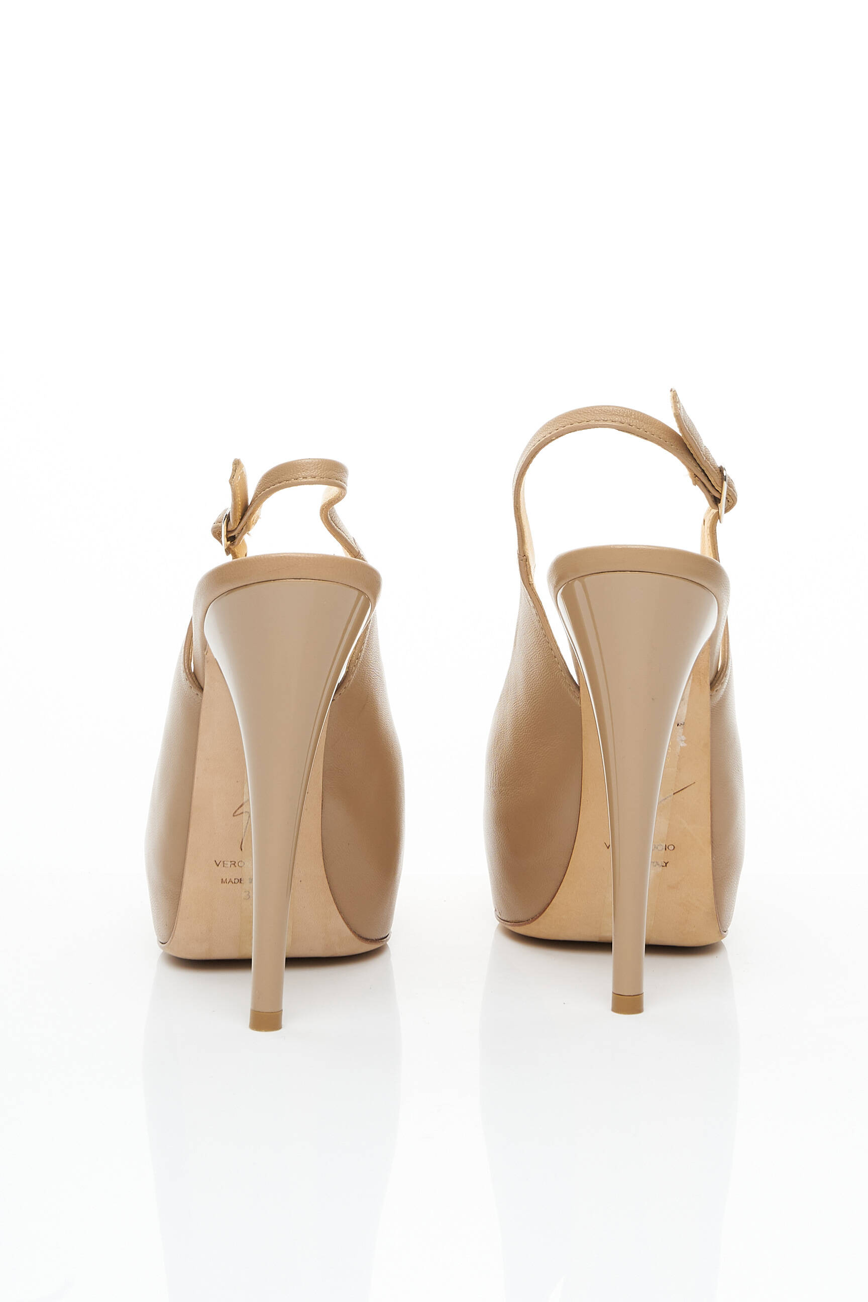 Guiseppe Zanotti Sandales Nu Pieds Femme couleur beige