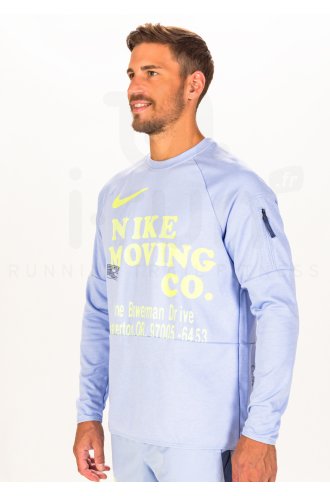 Nike Moving M
