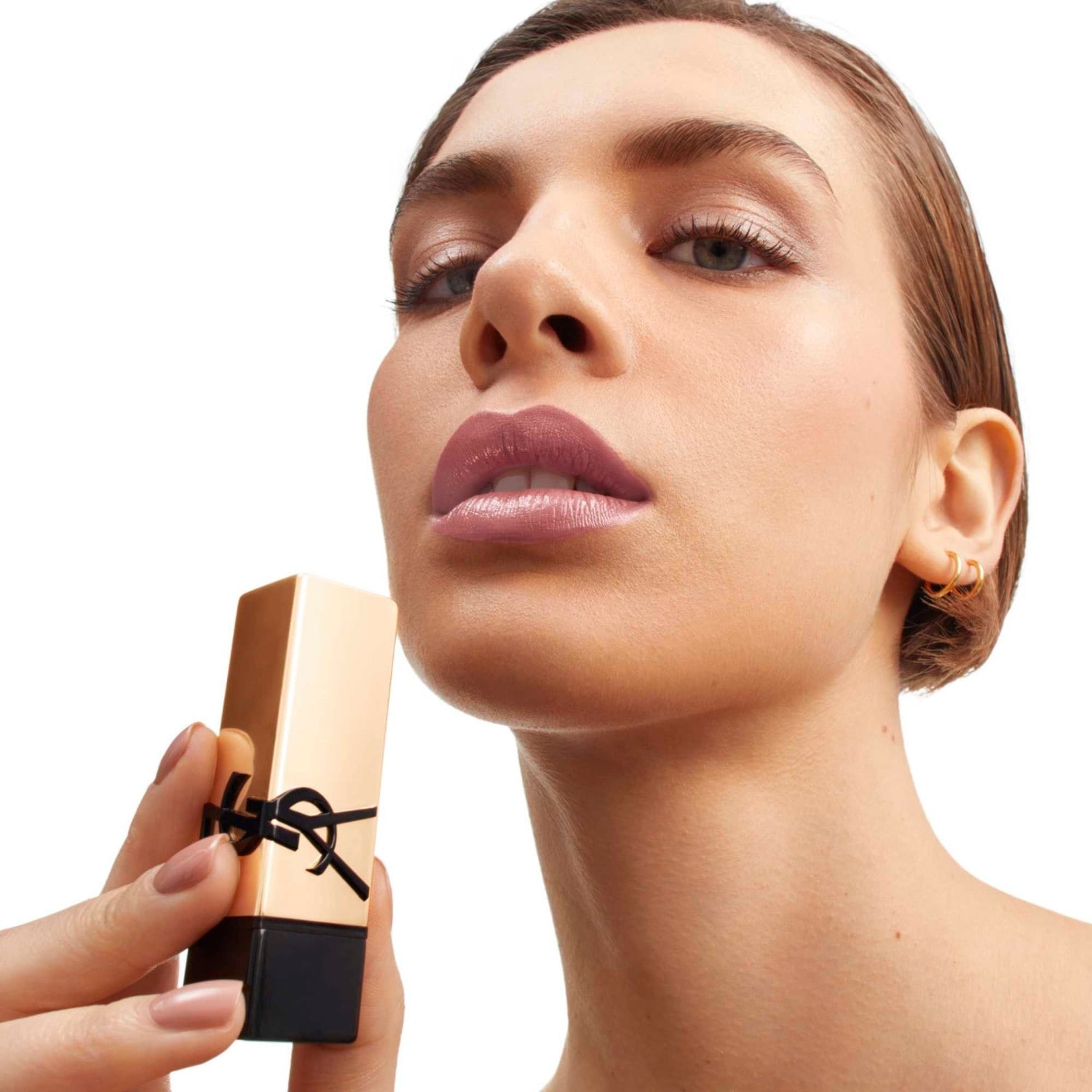 Yves Saint Laurent Rouge Pur Couture R1 Le Rouge