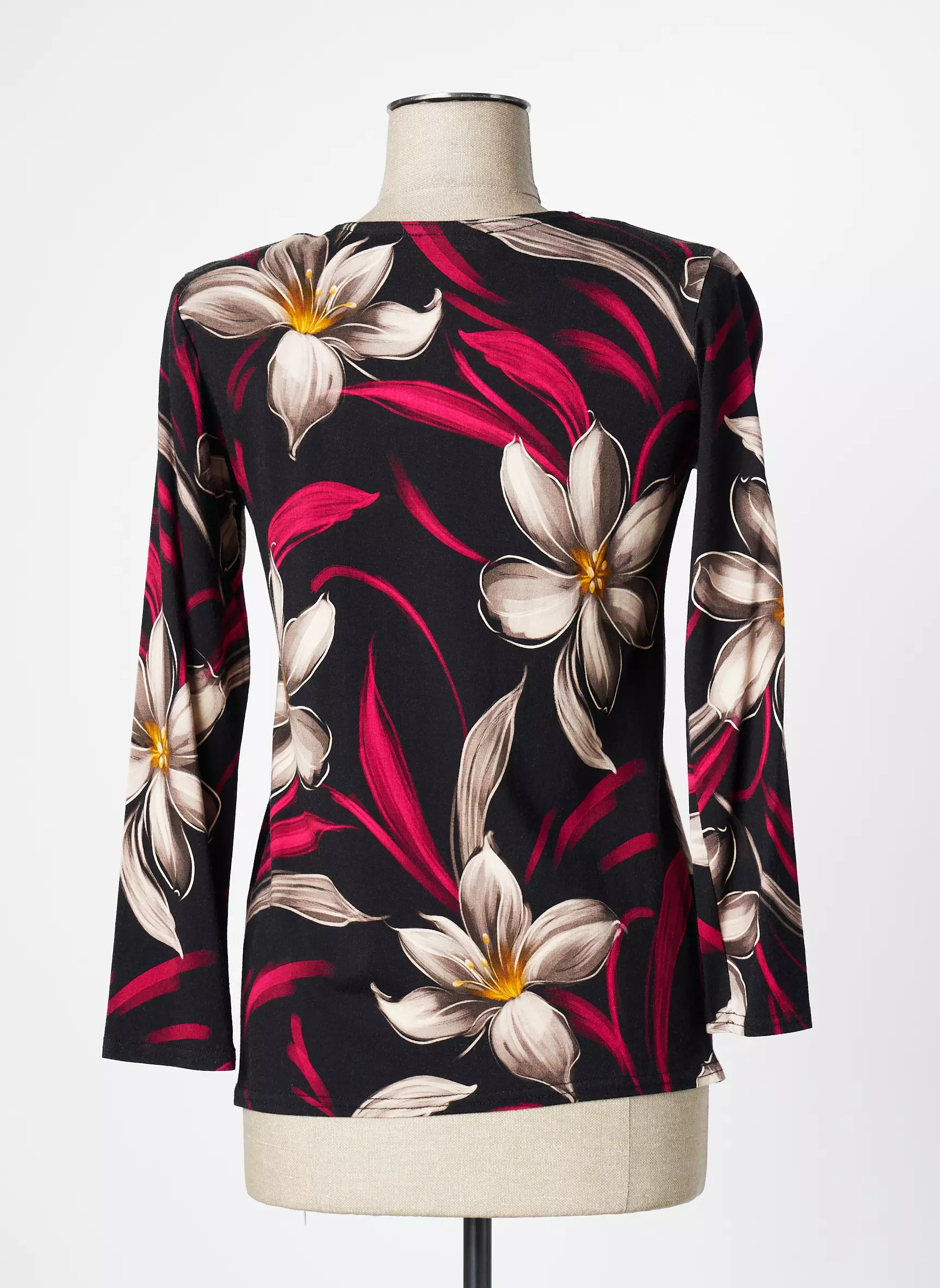 Niki Paris Tshirts Femme couleur noir