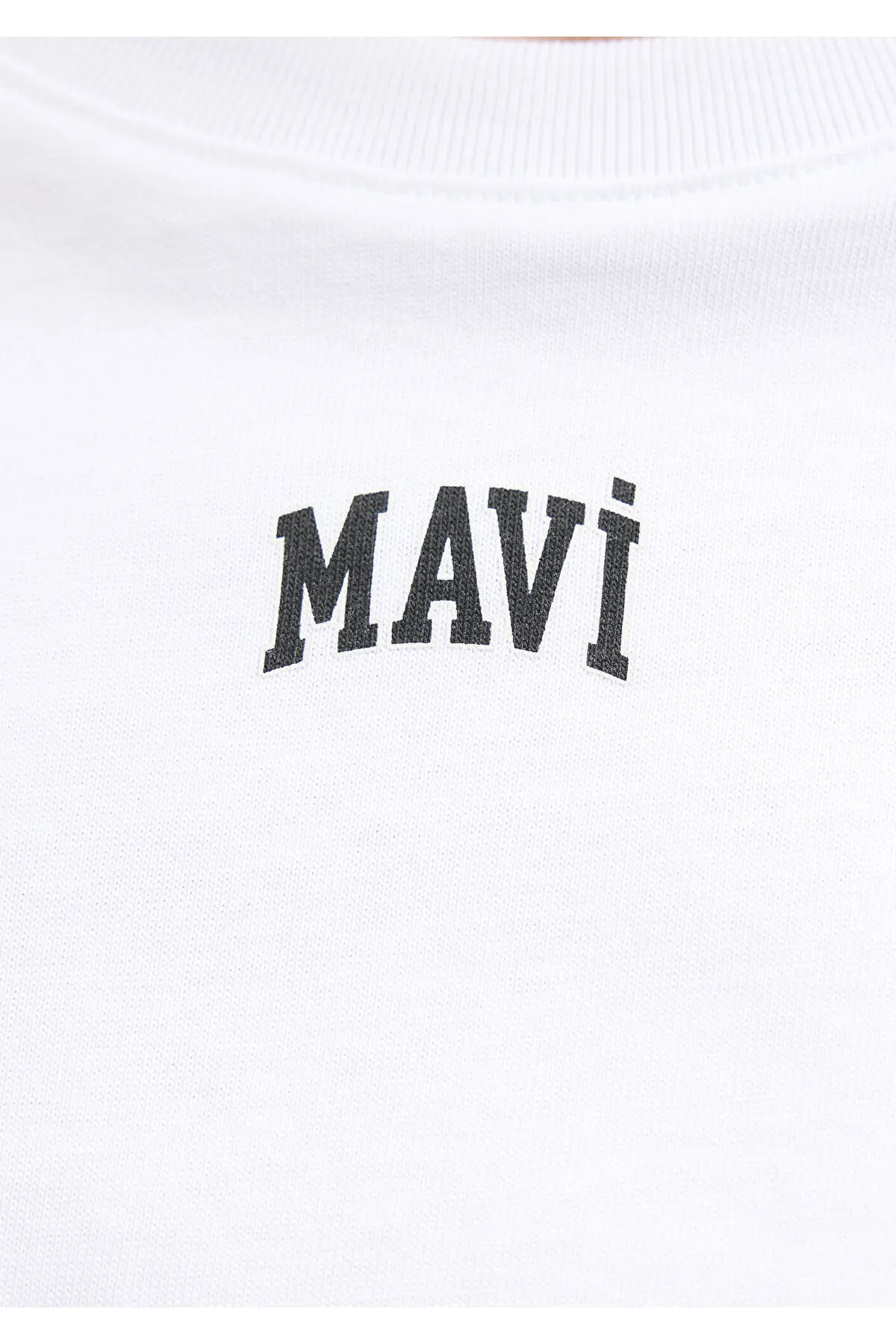 Mavi  Weißes Crop-T-Shirt mit Logo-Print, Crop / Short Cut 1611585-620