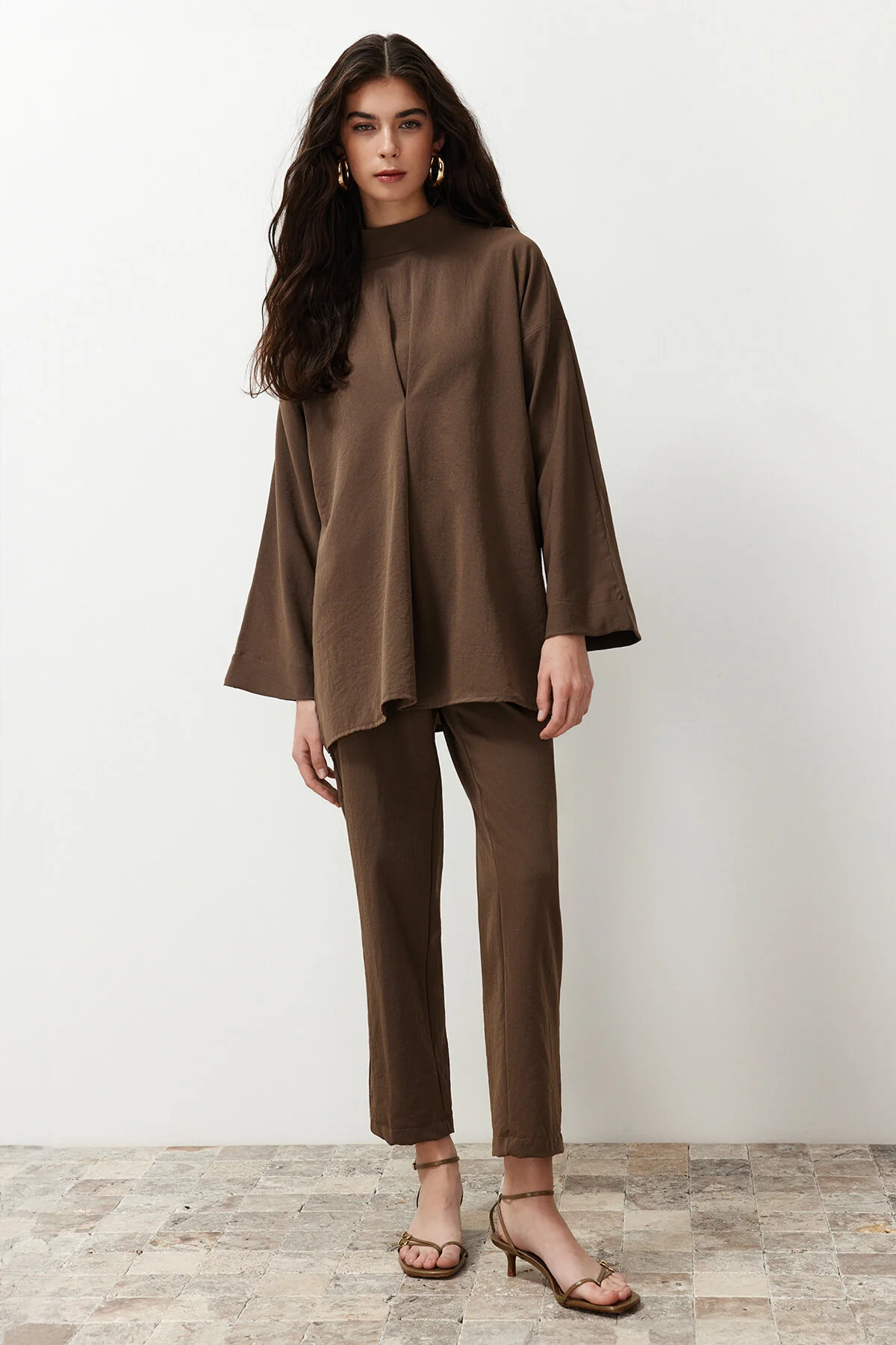 Trendyol Modest  Geräucherter Kragen, detailliert gewebtes Aerobin-Unterteil, Oberteil-Set TCTSS24US00055