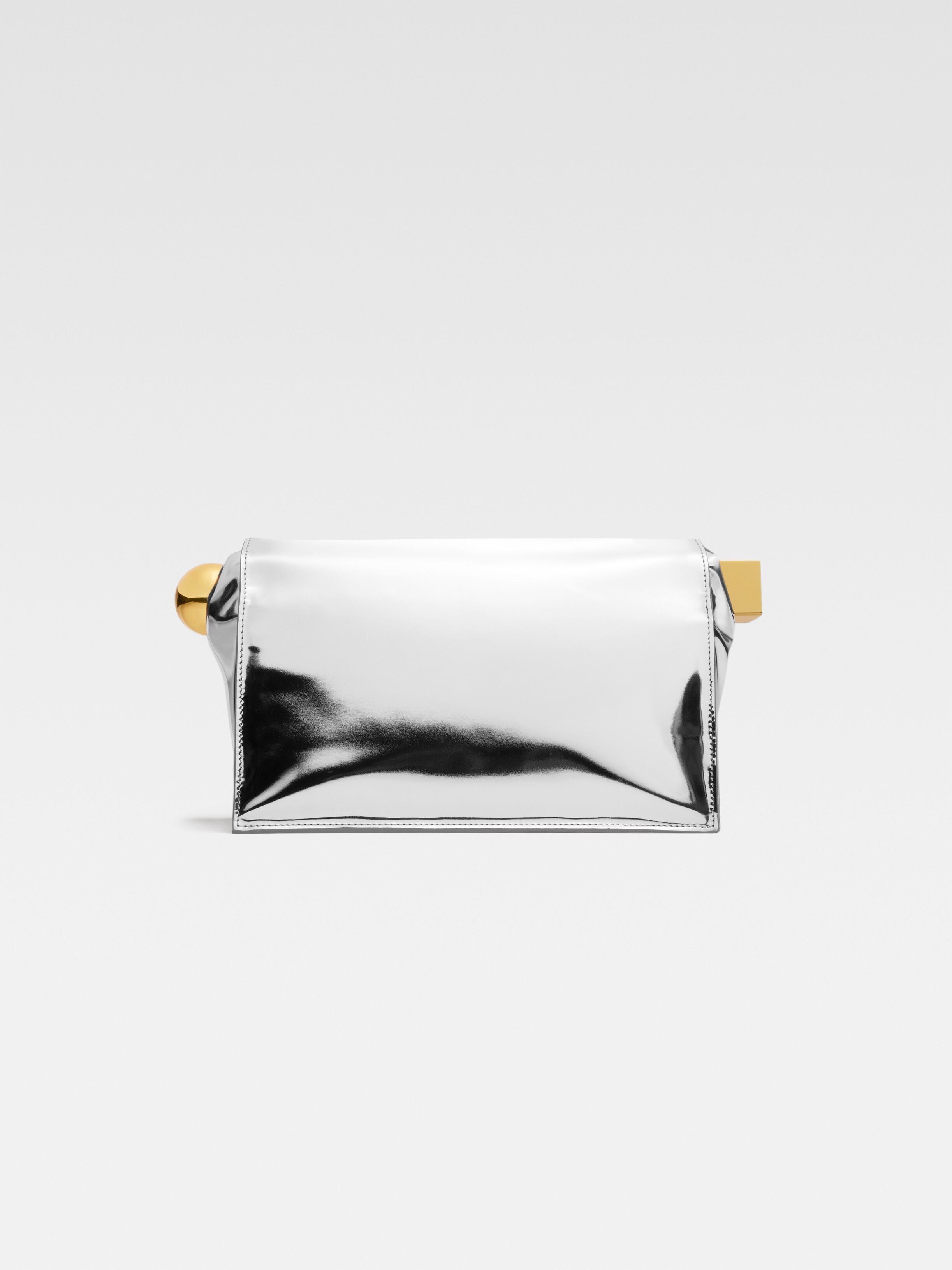 La Pochette rond carré
