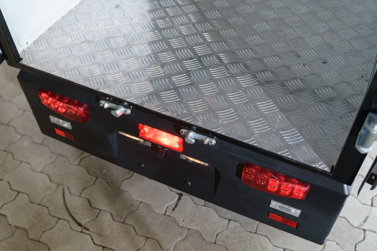 Stormborn Y8C 45 km/h Cargo Dreirad weiß