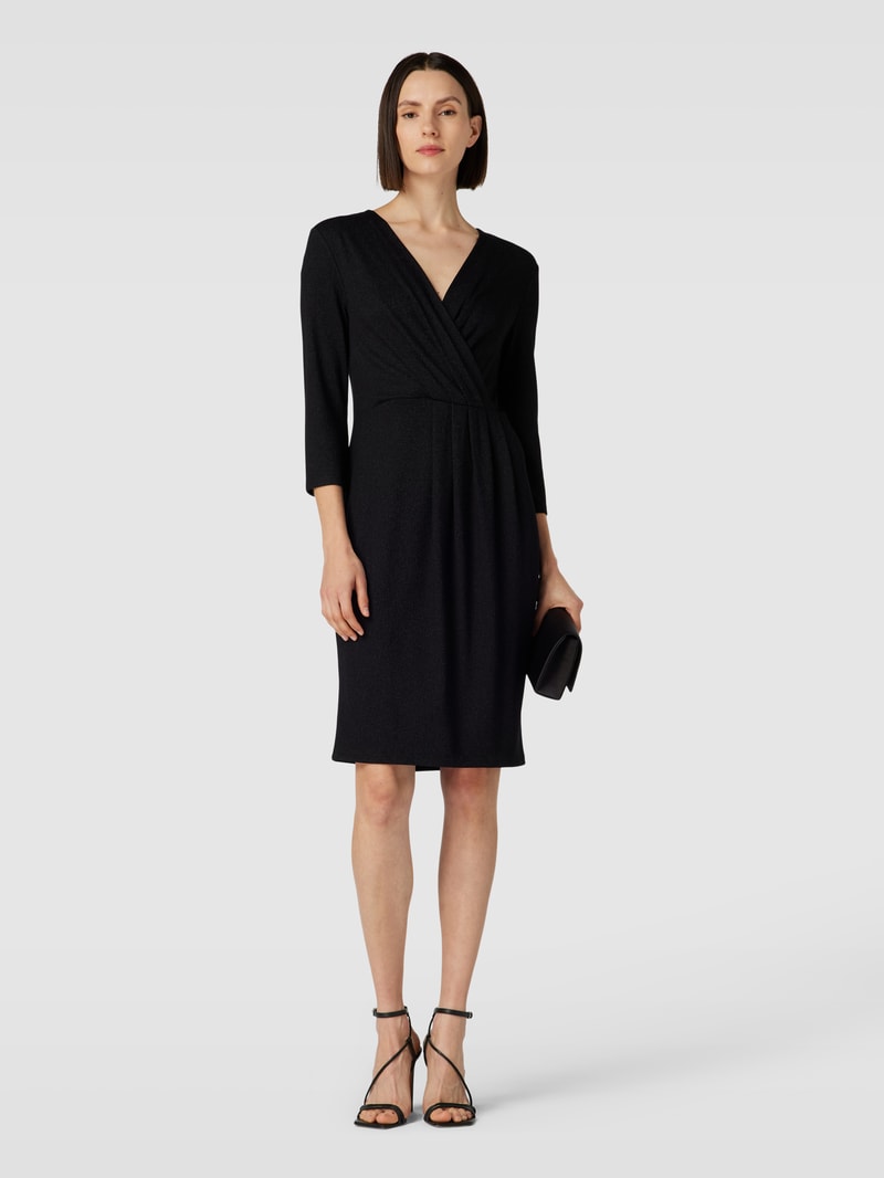 Knielanges Kleid in Wickel-Optik mit 3/4-Arm in schwarz
