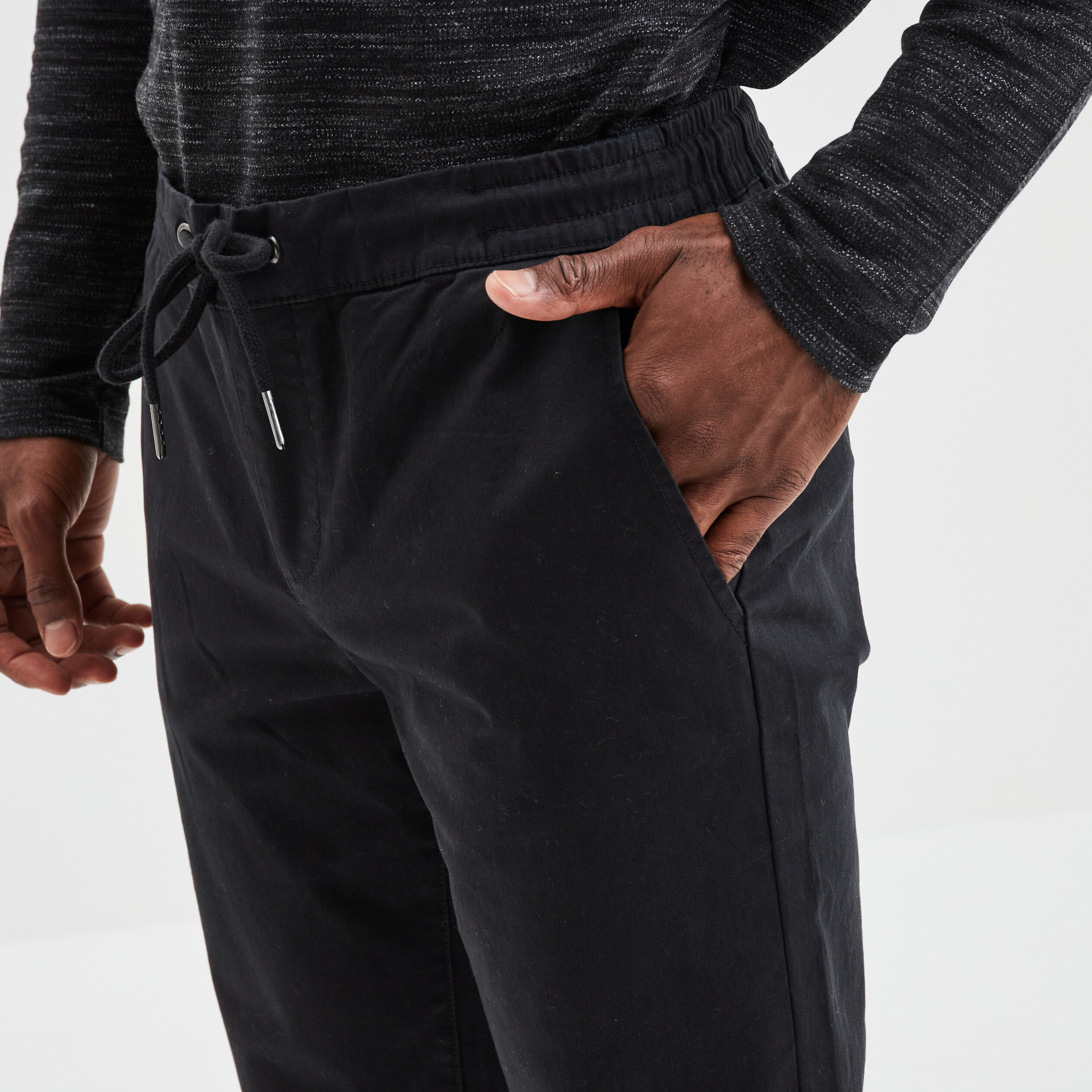 Pantalon jogpant noir homme | La Halle