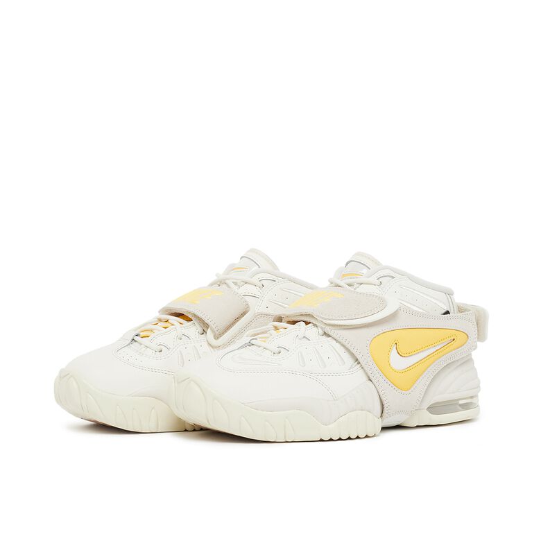 NIKE Wmns Air Adjust Force 2023 