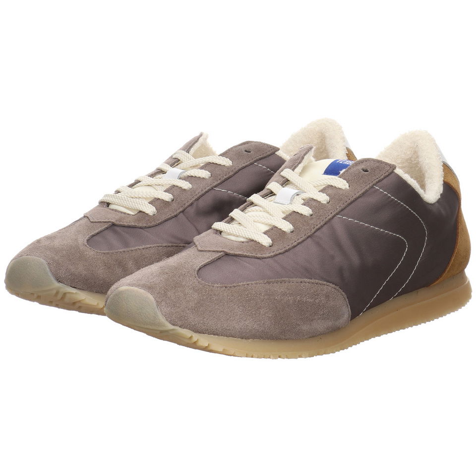 Verbenas Seven Sneaker
