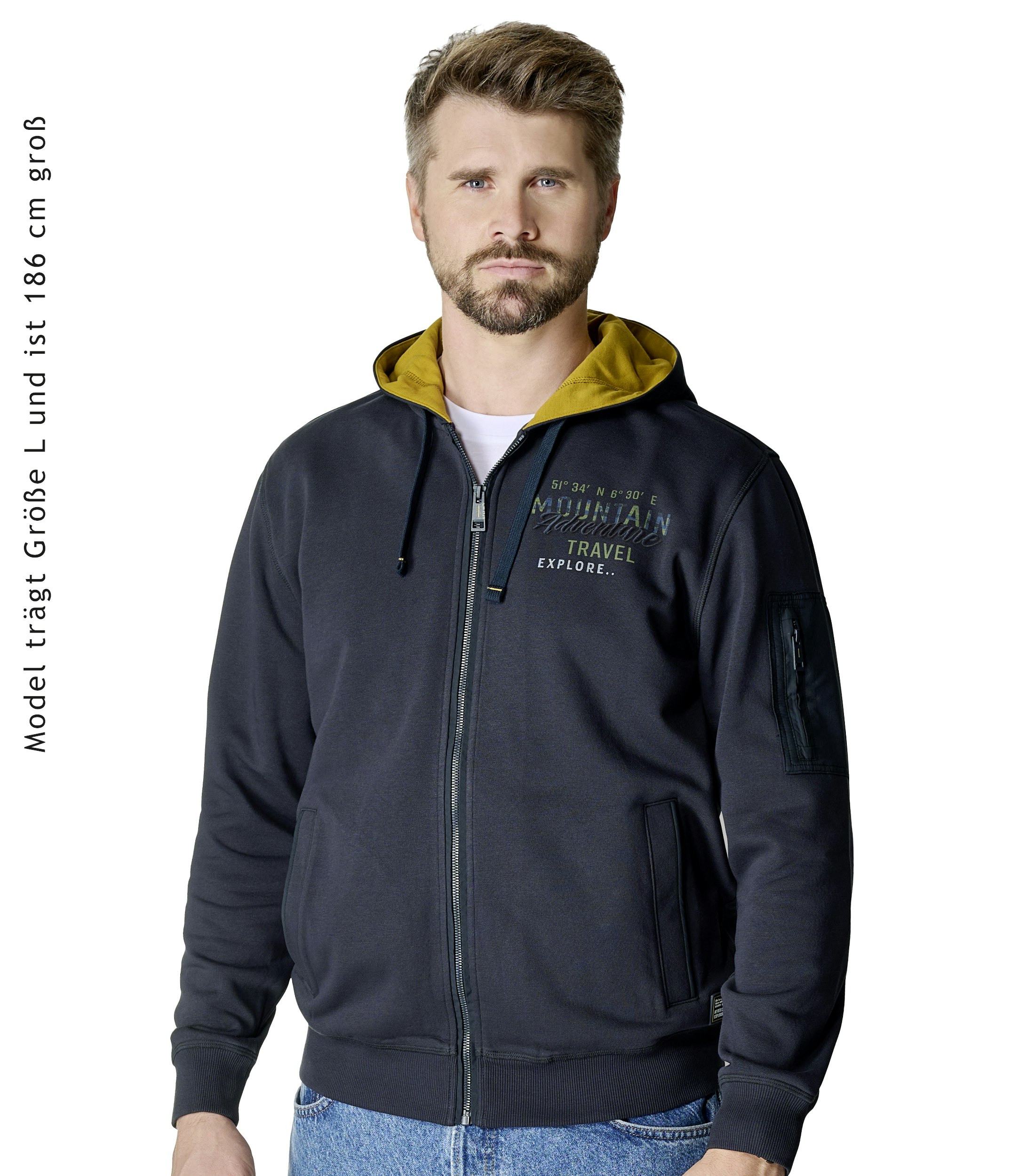 Sweatshirt