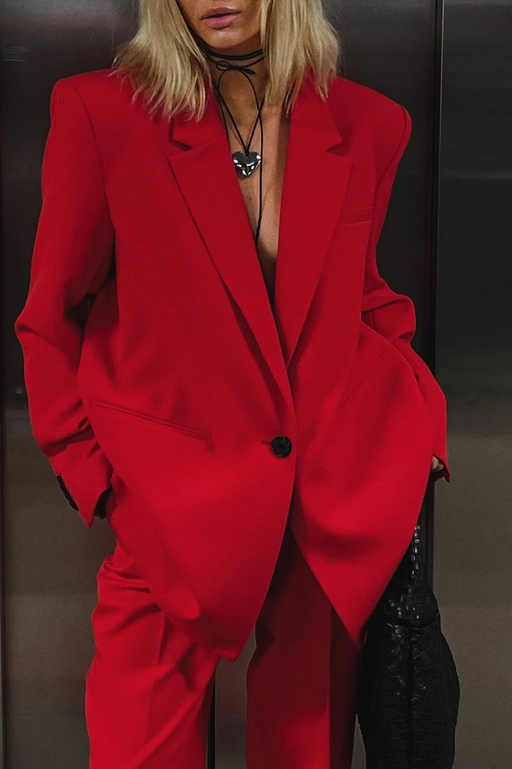 Eleganter Oversize-Blazer aus recyceltem Material
