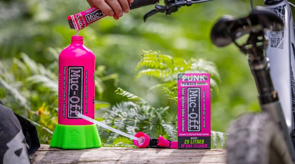 Muc-Off Bottle For Life Bundle + 4-er Pack Punk Powder kaufen | Bike-Discount