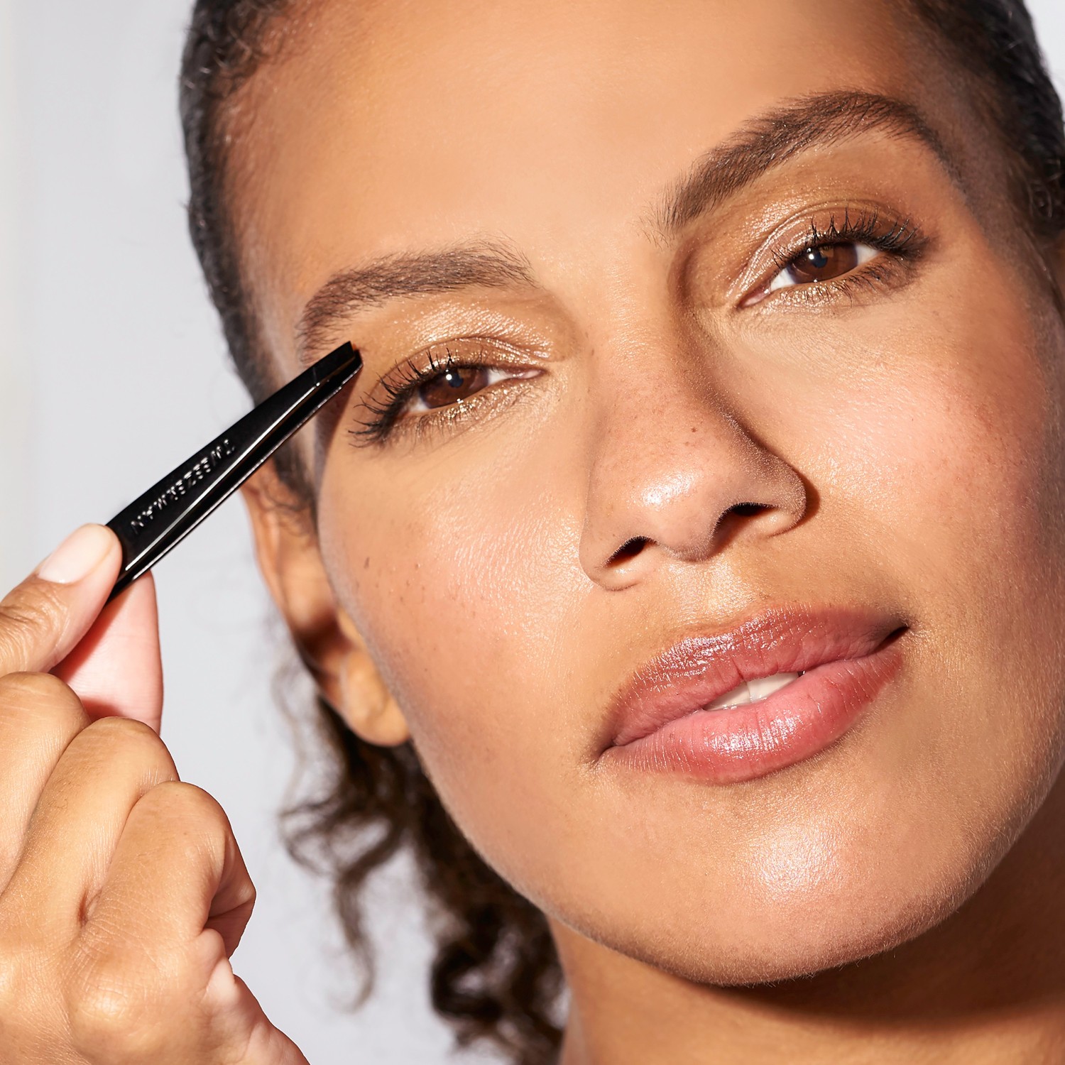 Tweezerman Slant Tweezer Black Matte