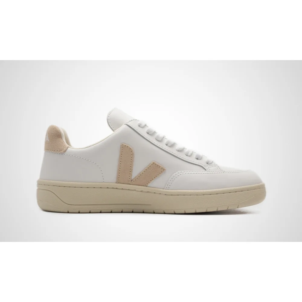 VEJA V 12 Leather XD0202335 / weiss