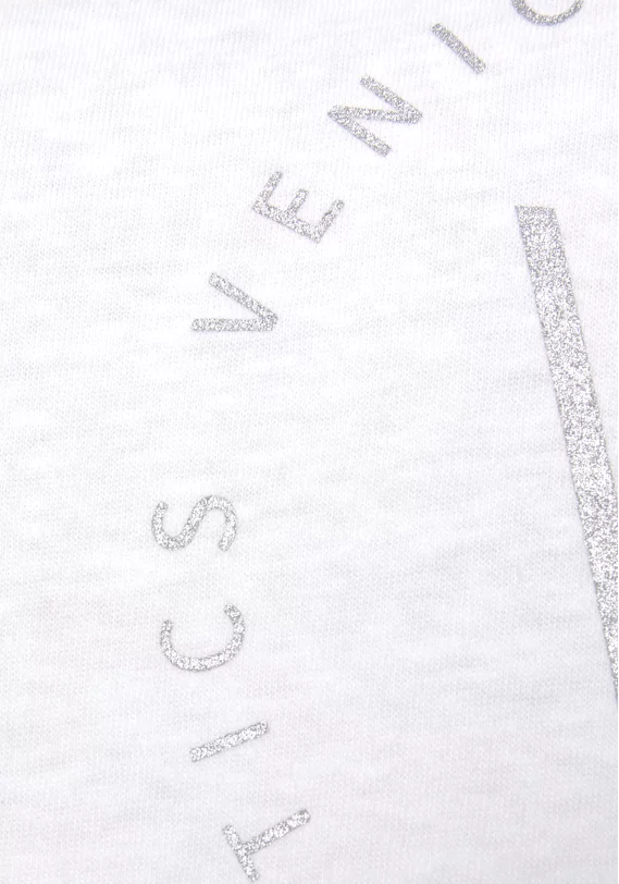 V-Shirt