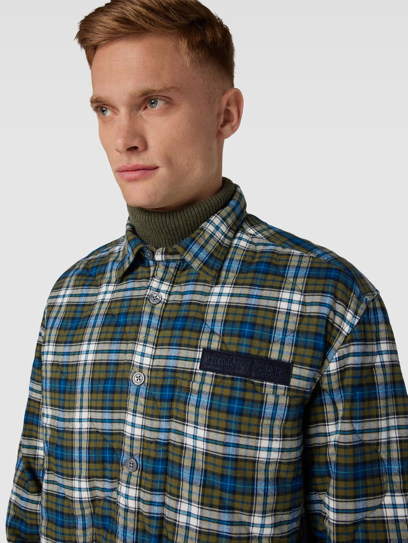 Freizeithemd mit Tartan-Karo in olivgrün