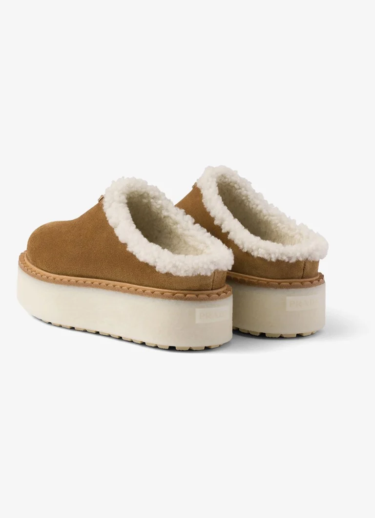 Prada Suede mokasine s ovčjom kožom