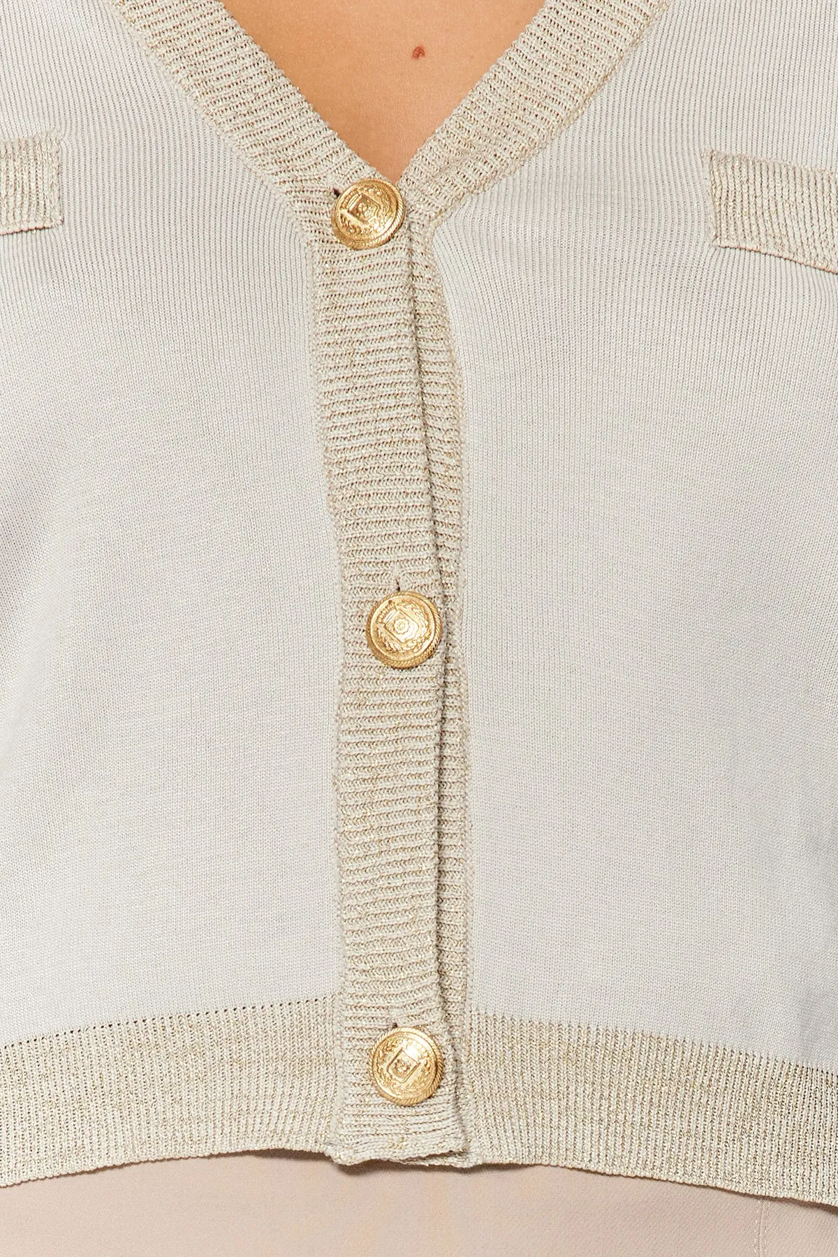 Trendyol Collection  Stone Crop gepolsterte Strick-Strickjacke mit Glitzer-Details TWOAW24HI00302