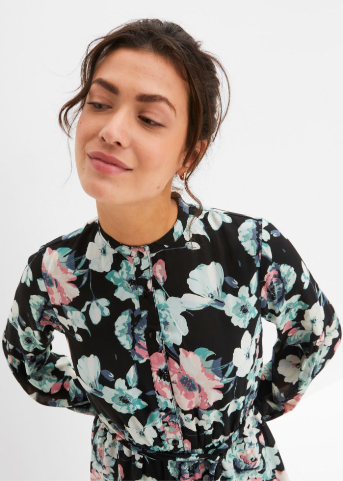 Geblümtes Kleid