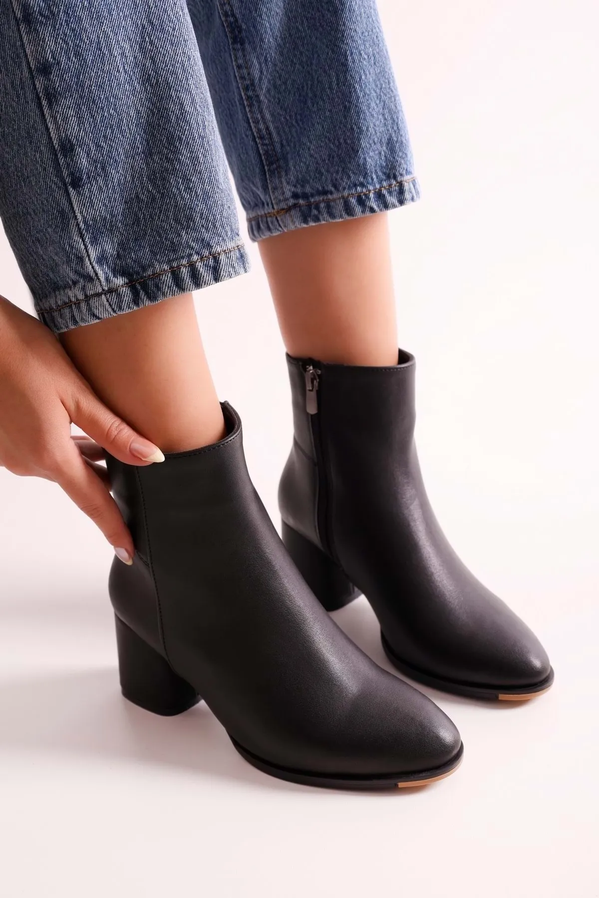 Shoeberry  Haylee Black Skin Damenstiefel mit Absatz Black Skin