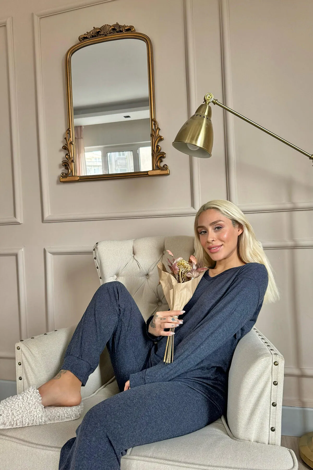 Pijamaevi  Marineblaues, langärmliges Bambus-Pyjama-Set für Damen