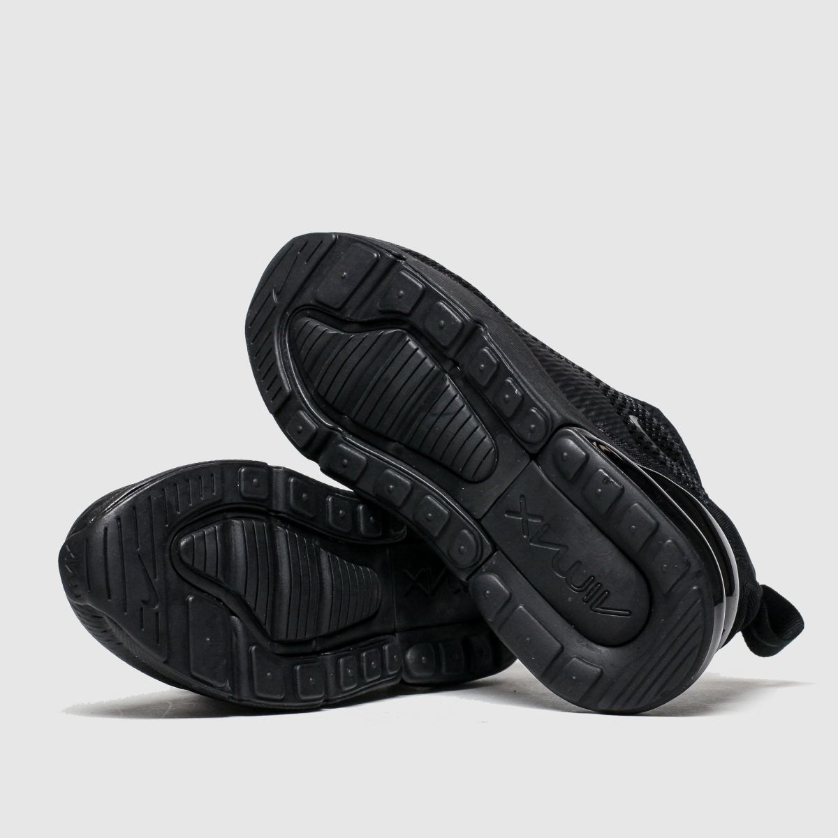 Črni športni copati Nike Air Max 270 Junior