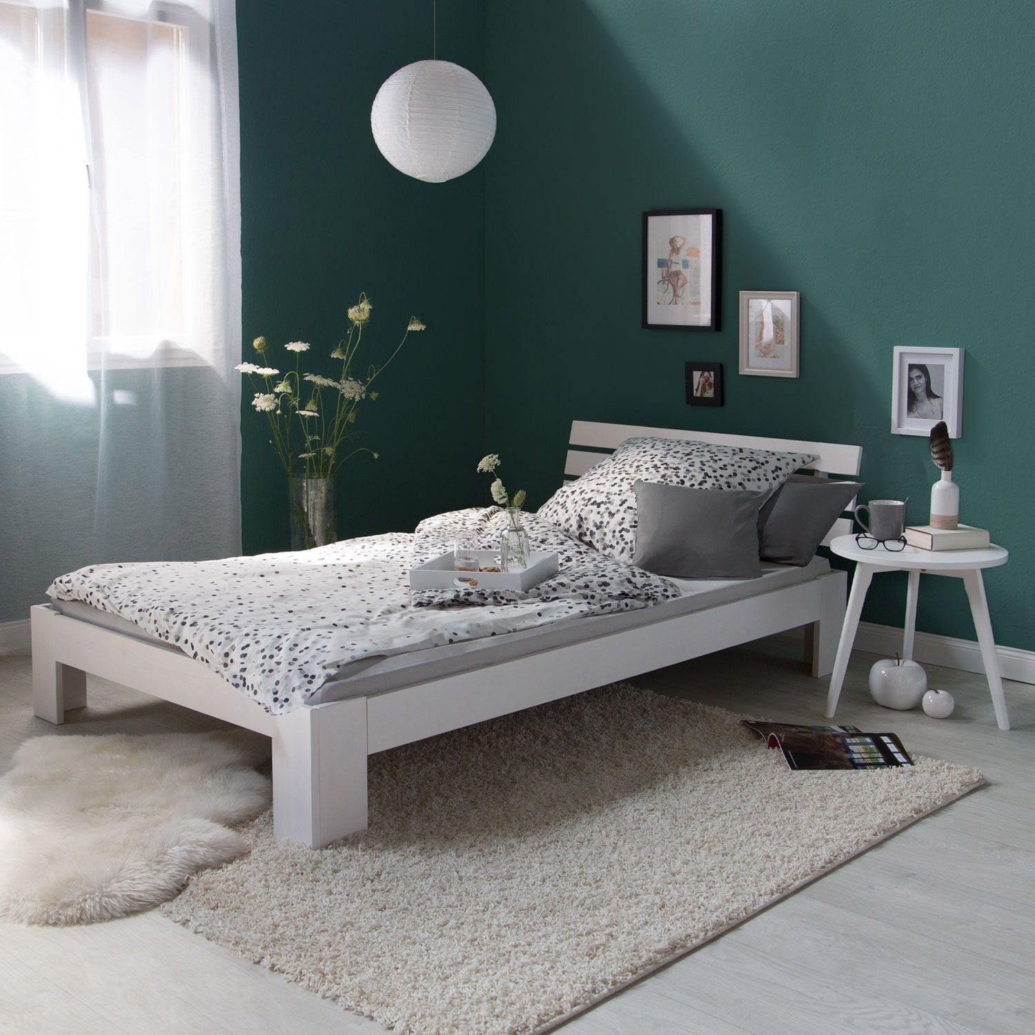 Homestyle4u Holzbett Einzelbett 90x200 Lattenrost Weiß Futonbett Bett