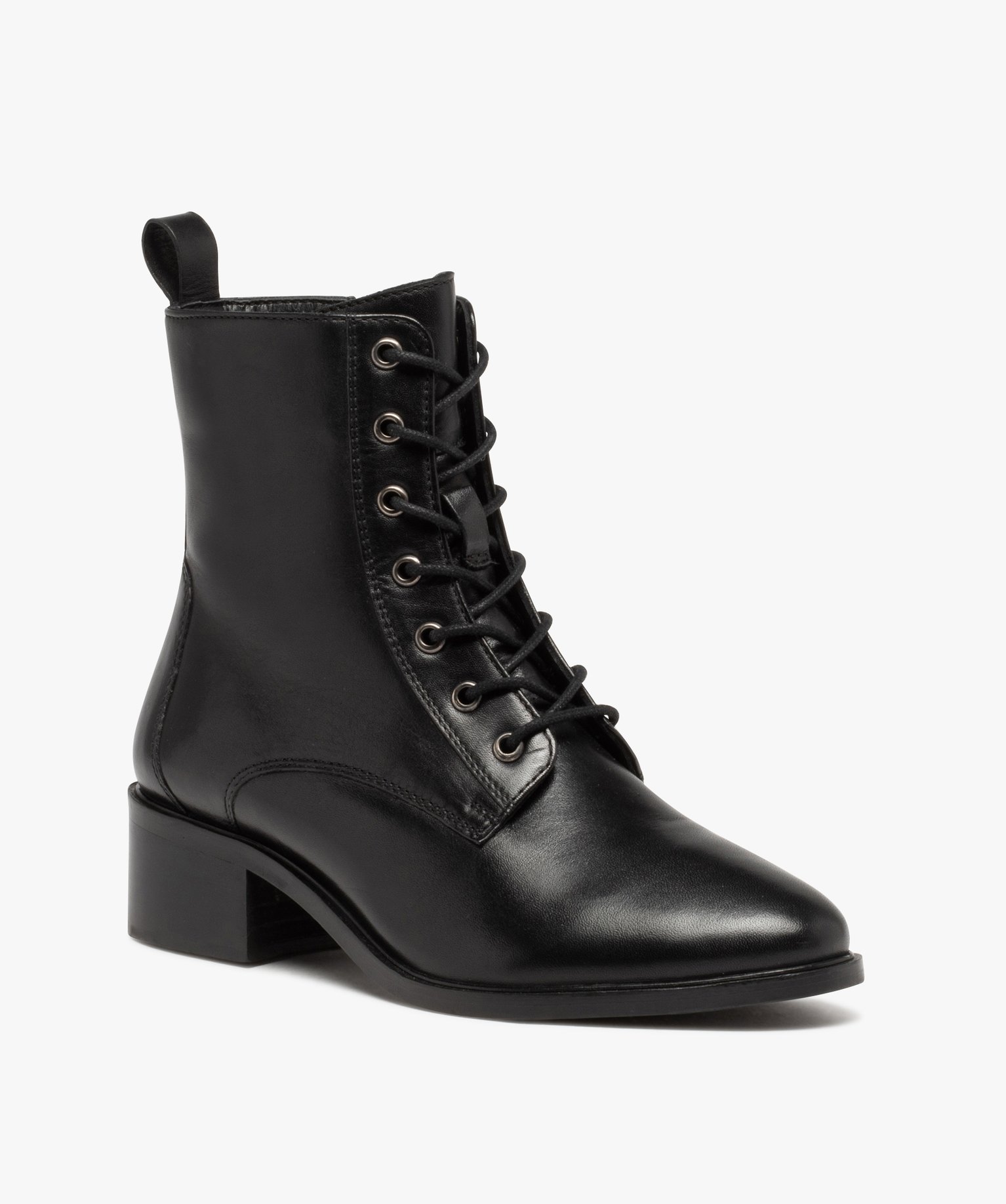 Bottines femme en cuir uni et à lacets ronds - Taneo noir | GEMO