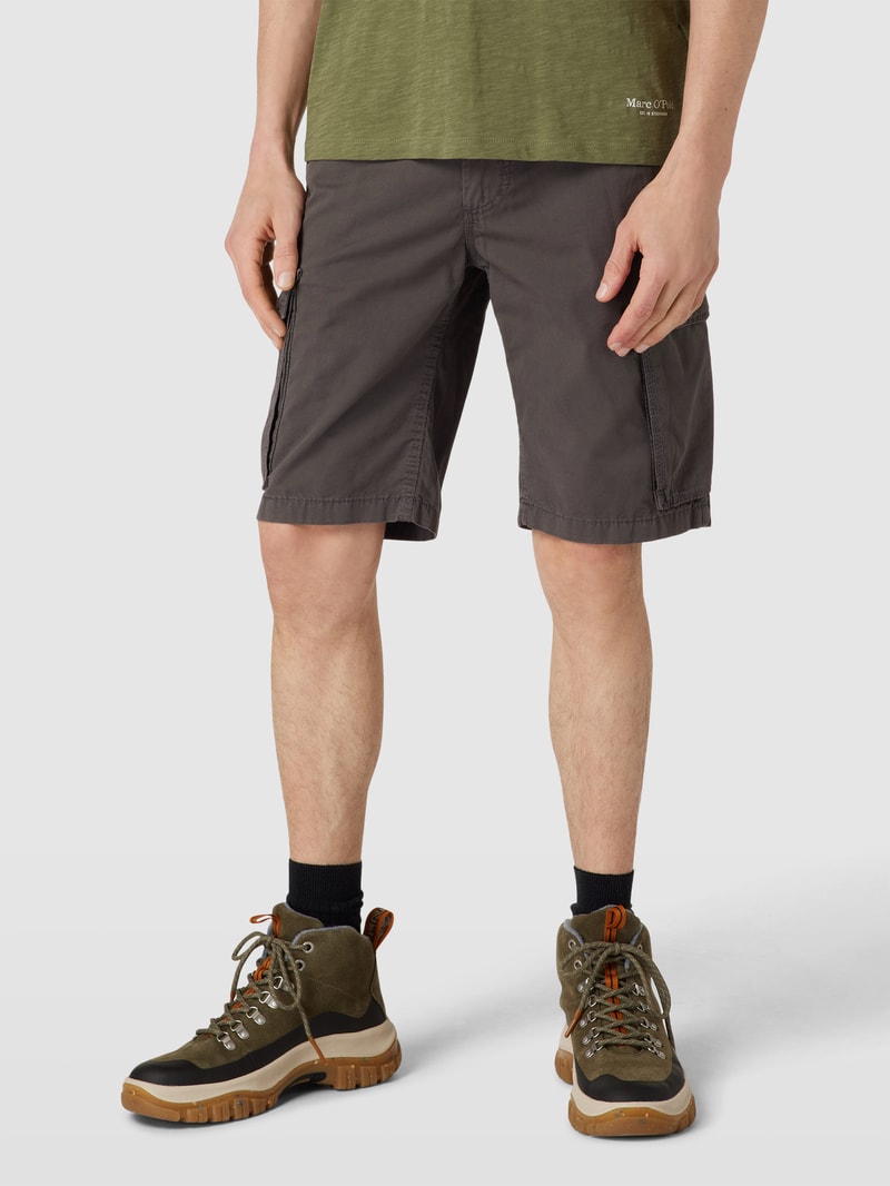 Shorts mit Cargotaschen in anthrazit