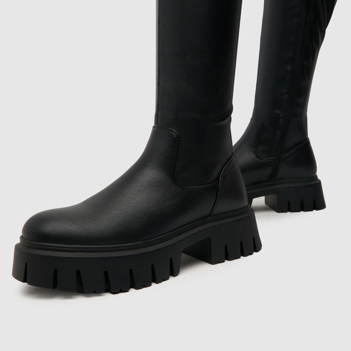 Schuh Danica – Svarta stretchiga knähöga stövlar