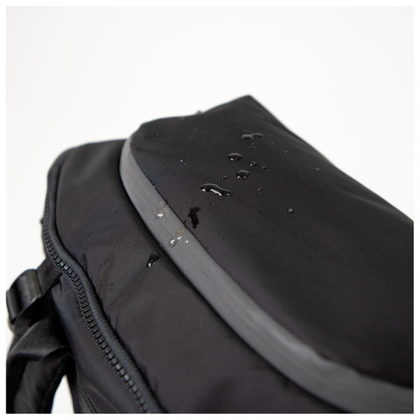Doughnut - Dynamic Large Titan 22 - Daypack