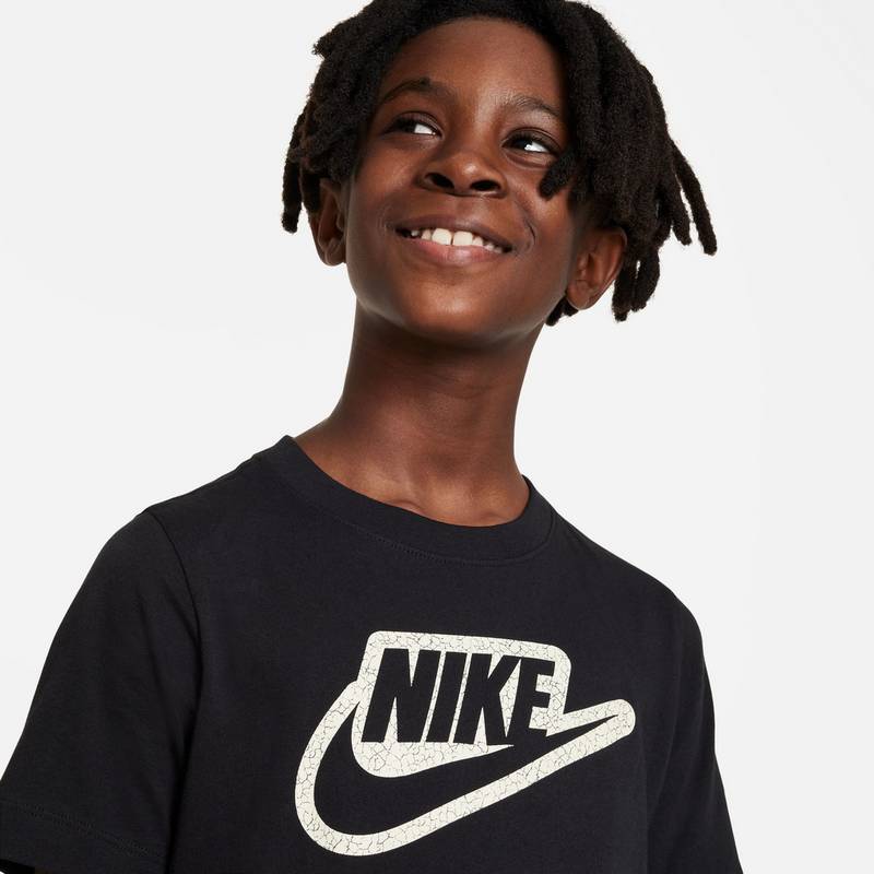 Nike NSW CLUB+ T-Shirt Kinder
