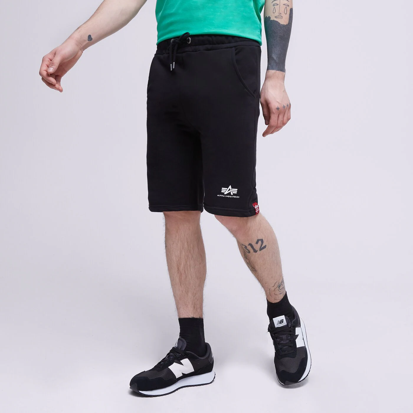 ALPHA INDUSTRIES SHORTS BASIC SL Schwarz
