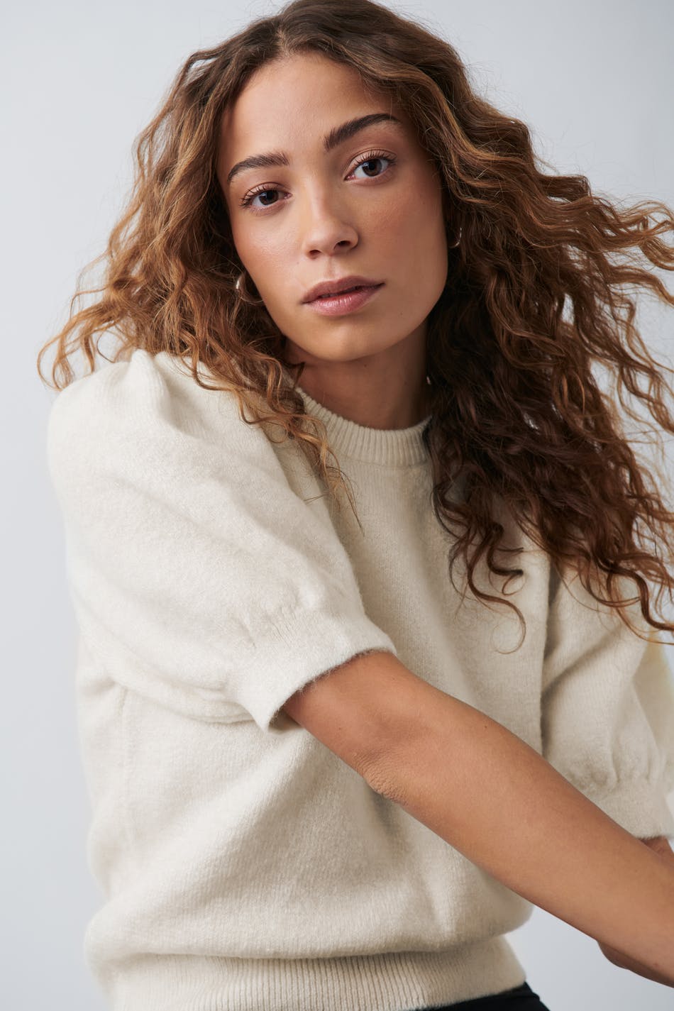Knitted puff sleeve top