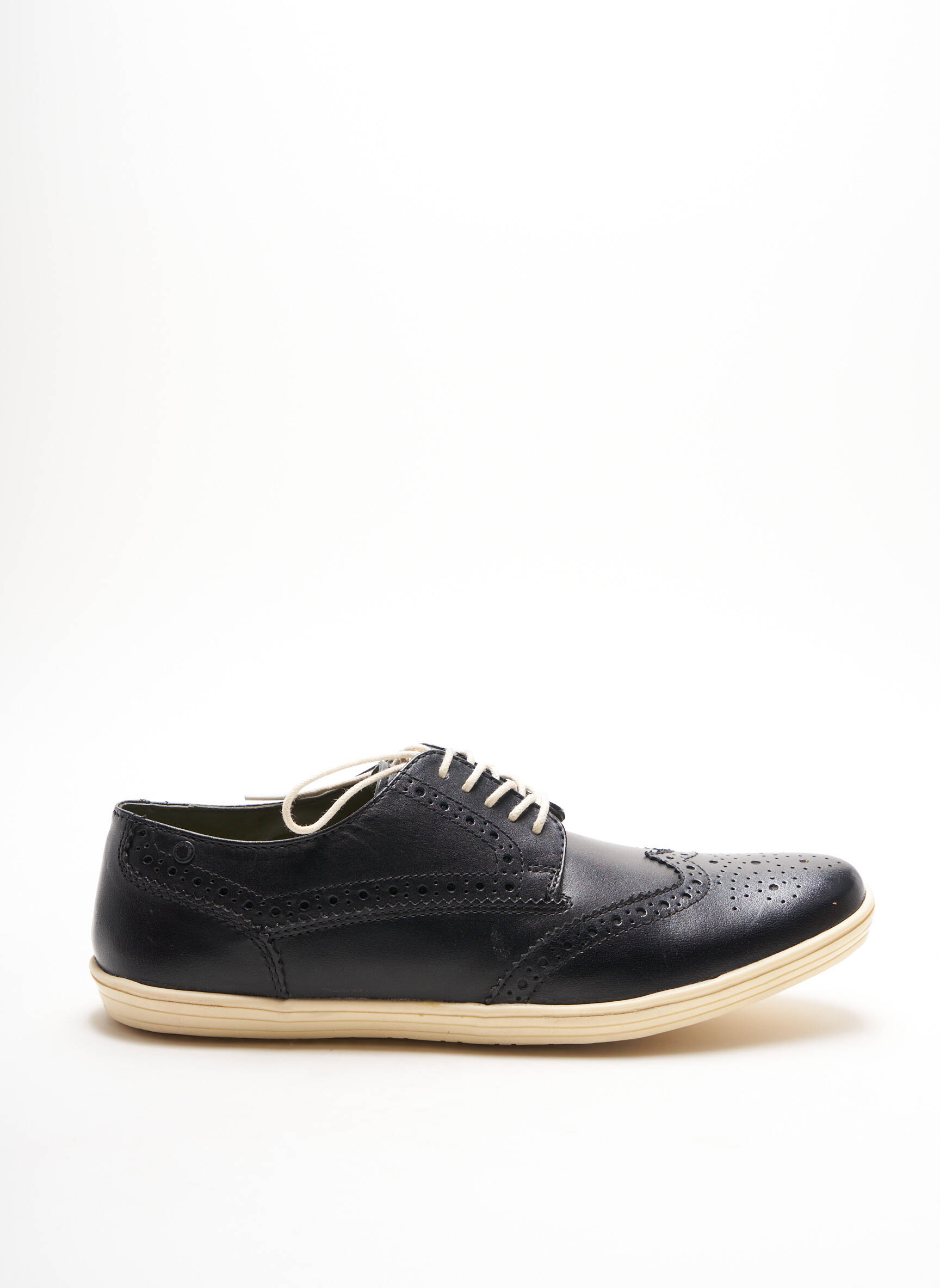 Base London Baskets Femme couleur noir