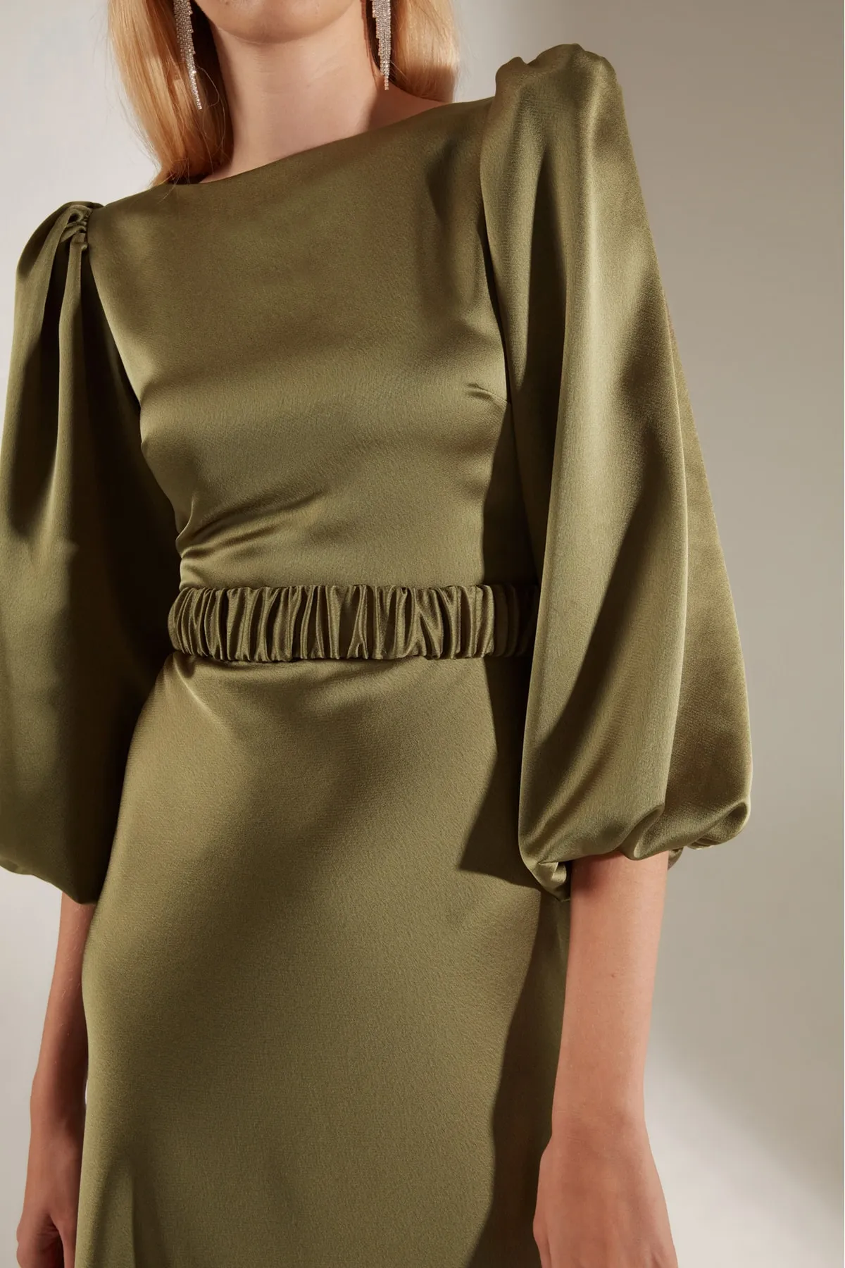 BETTY & SAM  Heleny Special Design Khaki-Verlobungskleid