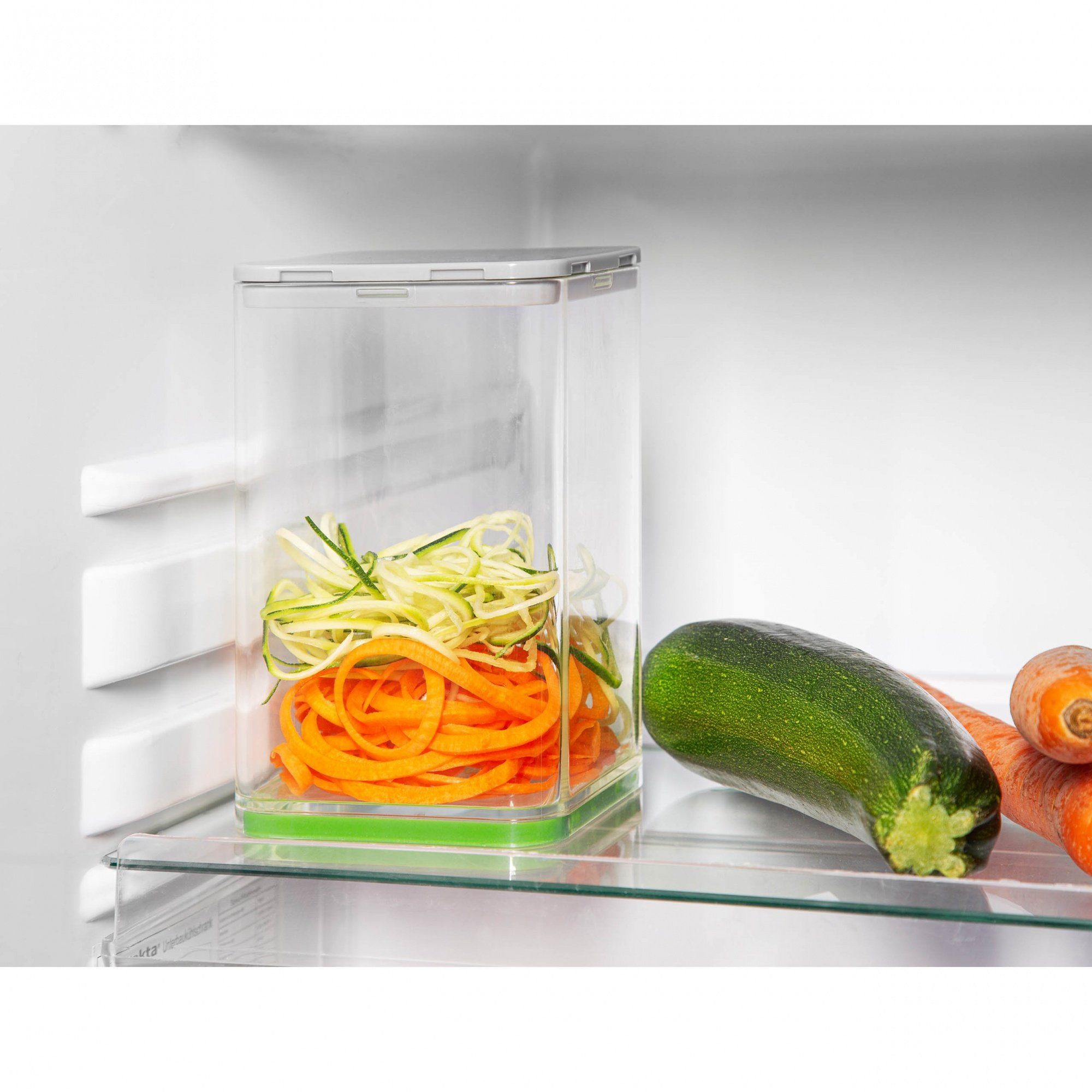 Genius Gemüseschneider Nicer Dicer Julietti 17 Teile, Zoodle Maker + Würfelschneider in einem Set für Spiralen und Würfel
