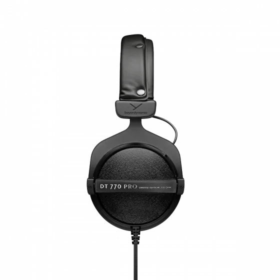 DT 770 PRO Black Edition Referenzkopfhörer für Kontroll- und Monitorzwecke – 80 & 250 Ohm (geschlossen)
