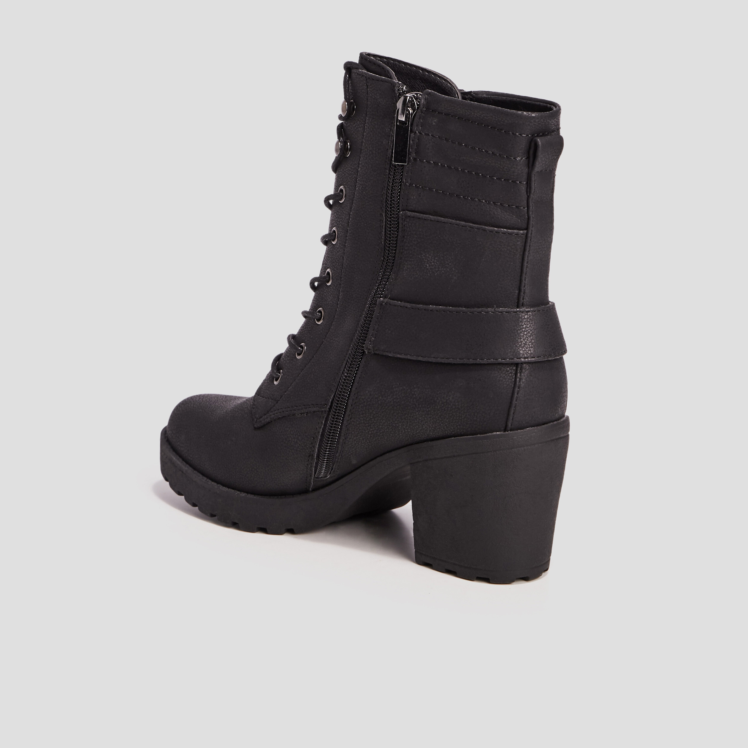 Bottines à talons et boucles noir femme | La Halle