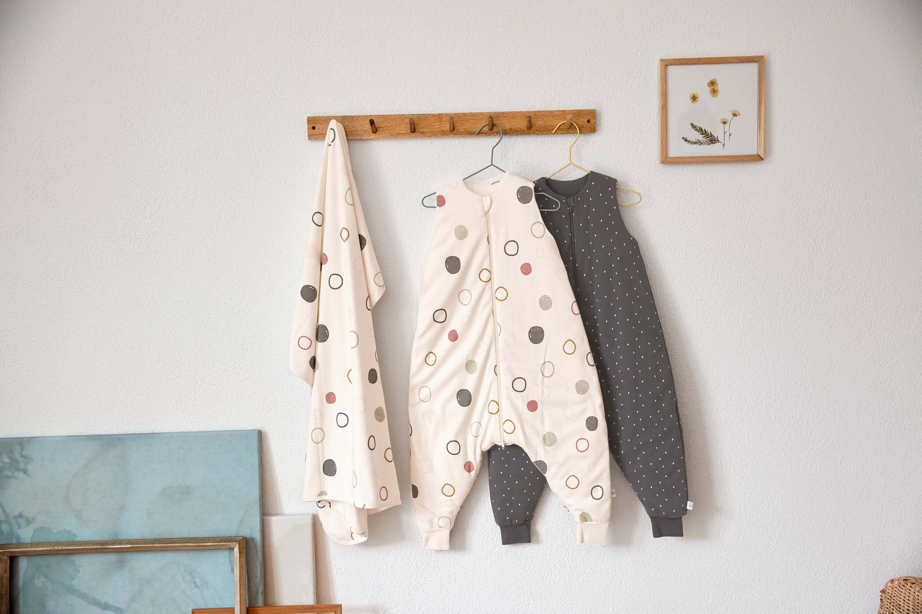 Kinder Schlafoverall 2,5 TOG, Spots, Anthrazit