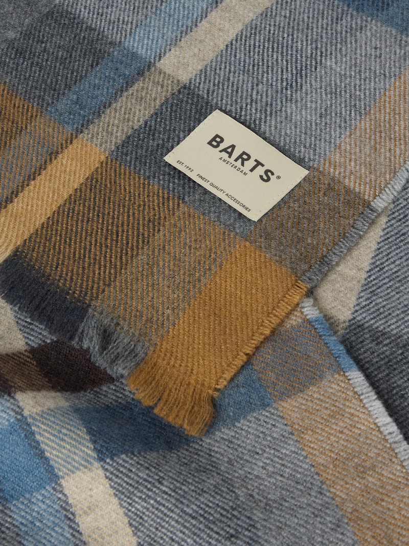 Schal mit Tartan-Karo in mittelgrau meliert