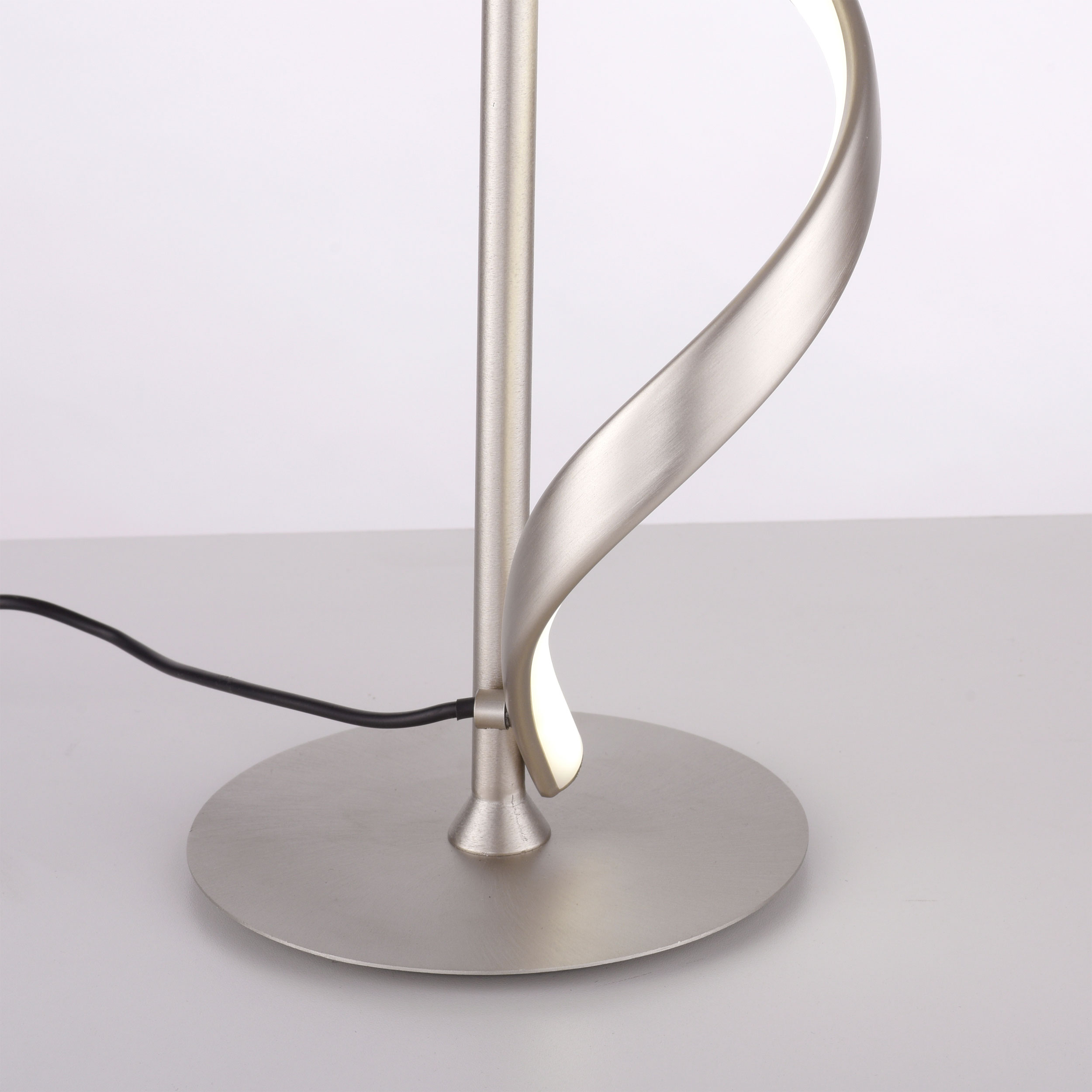 QLED-Tischleuchte 1flg
