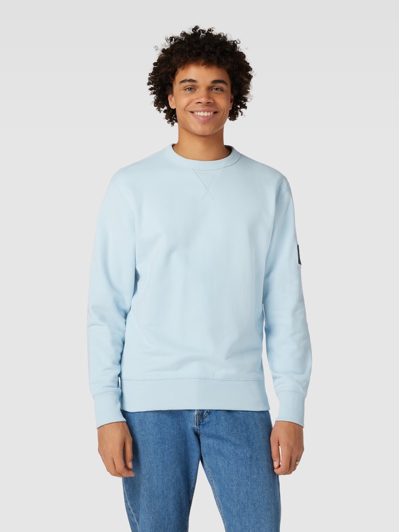 Sweatshirt mit Label-Patch in hellblau