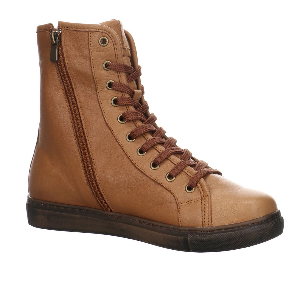 Andrea Conti Schnürboots
