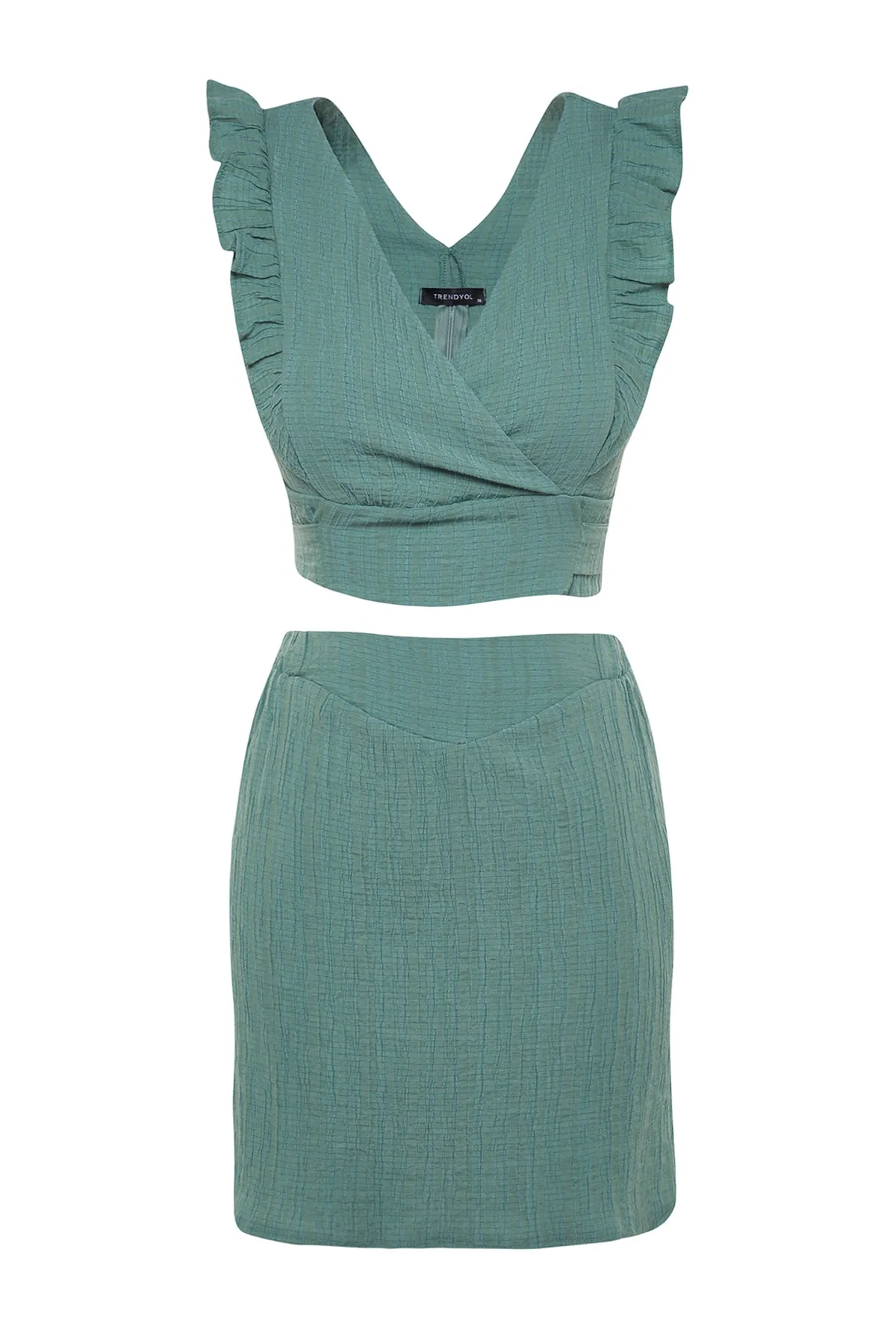 Trendyol Collection  Khakifarbenes Set aus gewebter Bluse und Rock mit Rüschen TBESS23AU00126