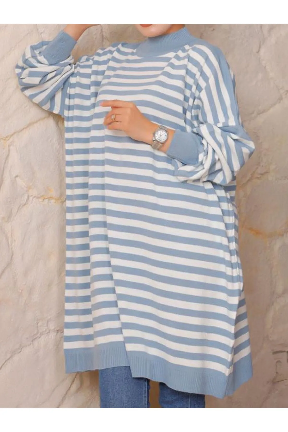 Modamorfo  Gestreifte Oversize-Tunika aus Piqué-Strick mit doppelter Platte
