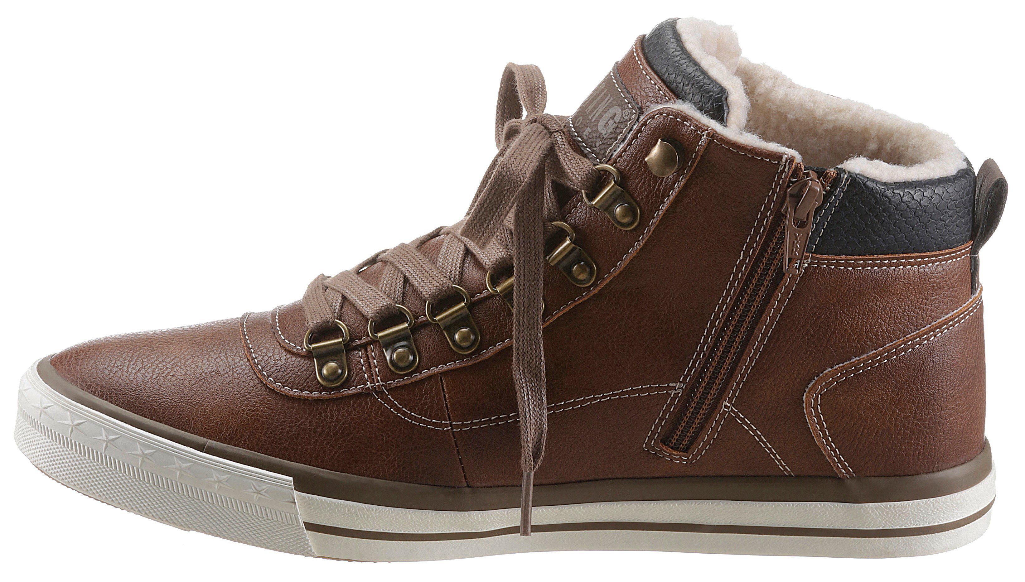 Mustang Shoes Winterboots mit kuscheligem Warmfutter