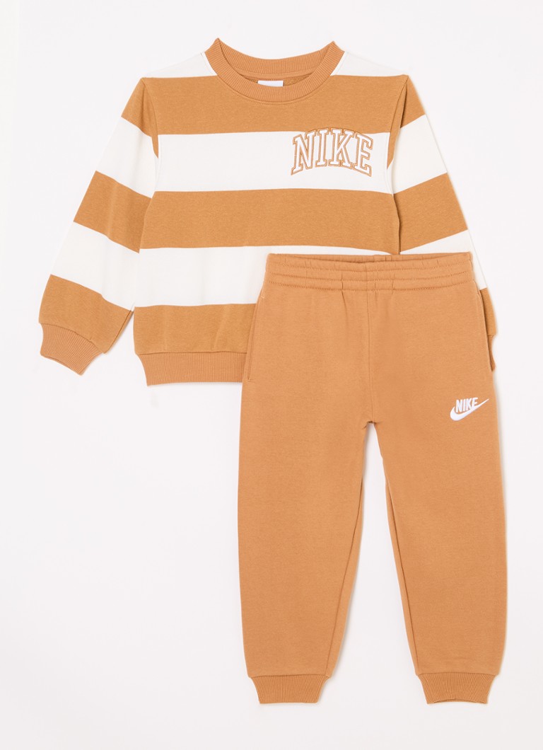 Nike 2-teiliges Set aus Pullover und Jogginghose