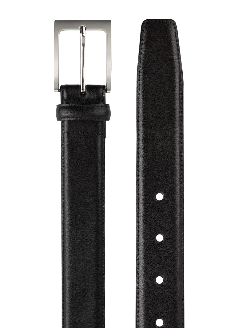 Gürtel in Lederoptik in schwarz